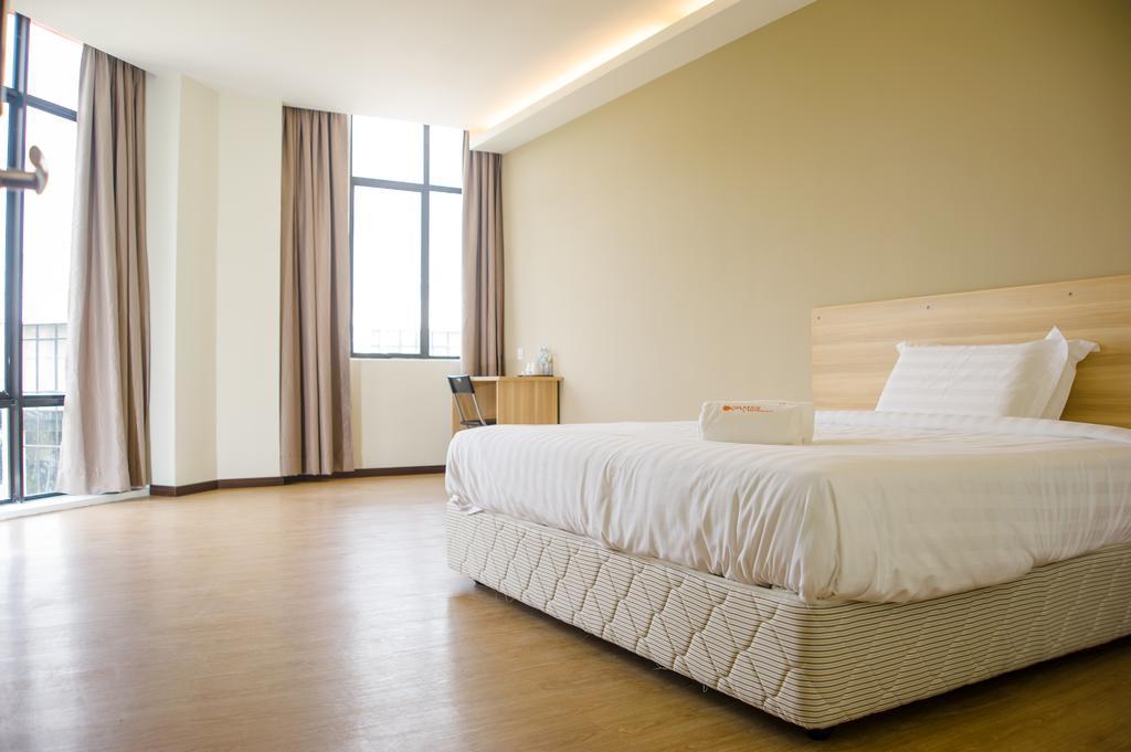 Hotel 1 Orange Sungai Buloh