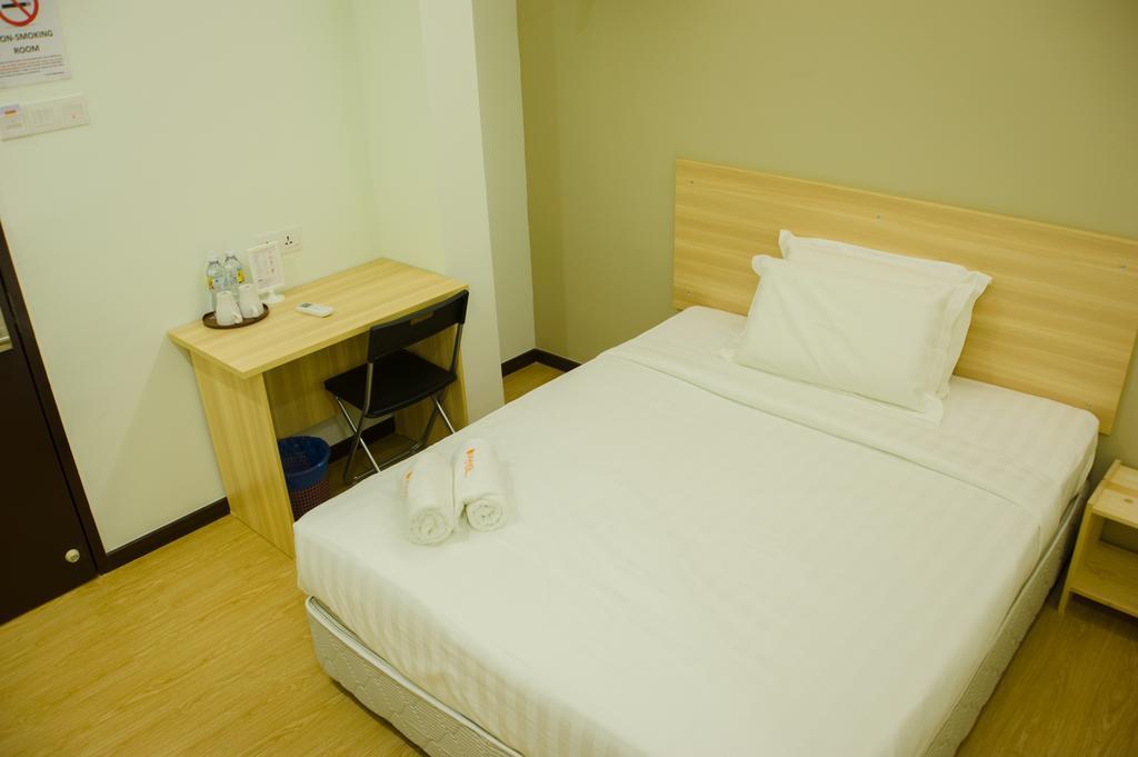 Hotel 1 Orange